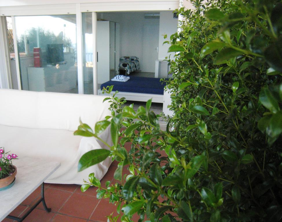 B&B La Terrazza Sul Mare Taormina Oda fotoğraf