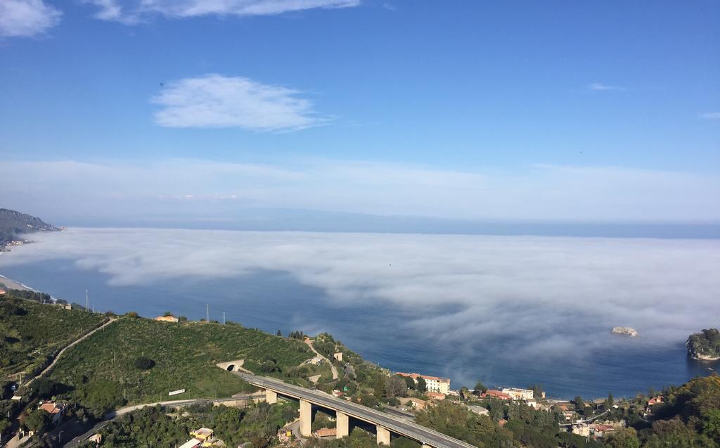 B&B La Terrazza Sul Mare Taormina Dış mekan fotoğraf