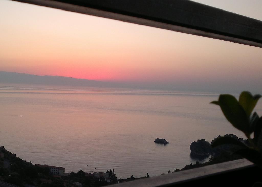 B&B La Terrazza Sul Mare Taormina Dış mekan fotoğraf