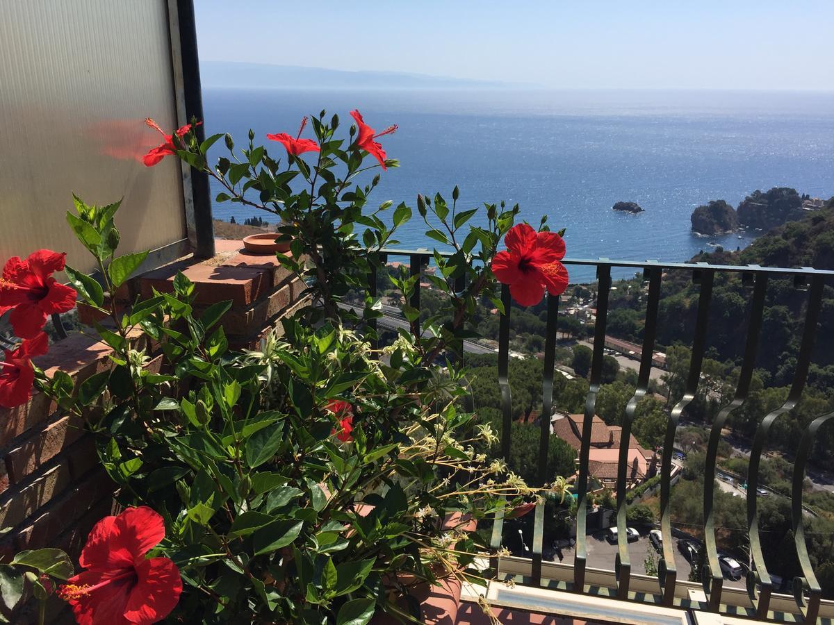 B&B La Terrazza Sul Mare Taormina Dış mekan fotoğraf